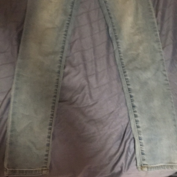 Aeropostale Size 2 ripped skinny jeans high rise - Picture 3 of 9